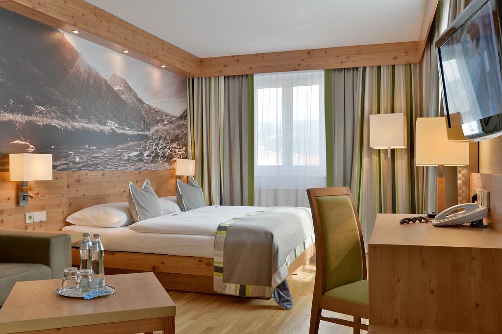 Hotel Goldener Adler วัทเทินส์ ห้อง รูปภาพ