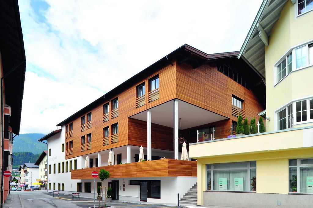 Hotel Goldener Adler วัทเทินส์ ภายนอก รูปภาพ